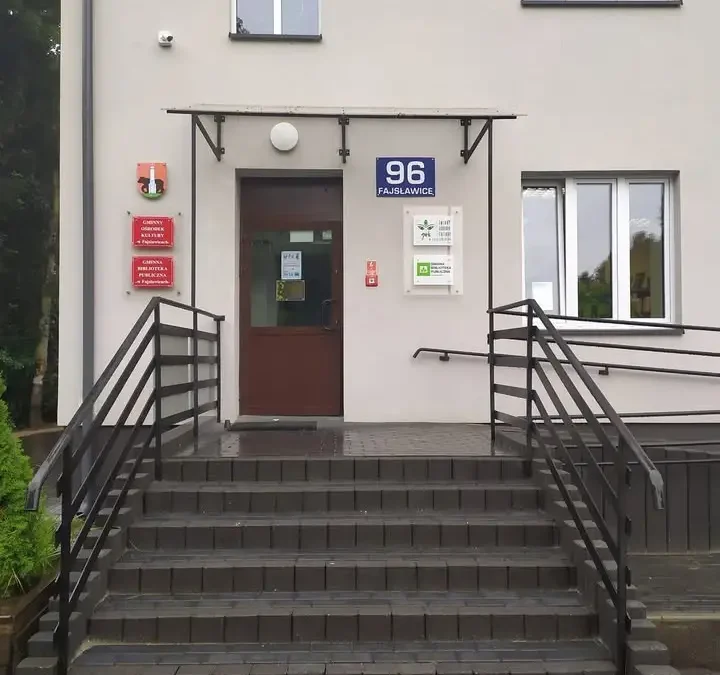 Okulary VR w bibliotece w Fajsławicach – ostatnia szansa do piątku