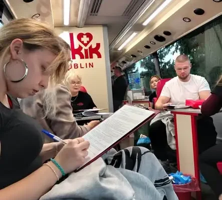 Krasnystaw: Maturzyści z Zespołu Szkół Nr 1 oddali krew w akcji RCKiK Lublin