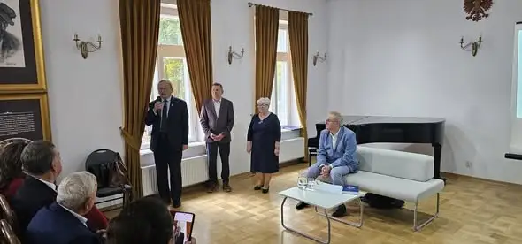 Inauguracja roku akademickiego 2026/2027 na Uniwersytecie Trzeciego Wieku w Siennicy Różanej